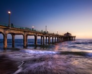 Long walk into the sea